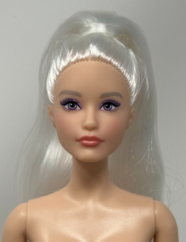 Barbie model muse articulated - muse,