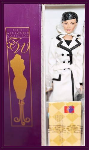Tonner chase model - 16",