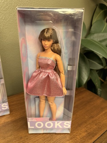 Barbie signature looks model - signature,
